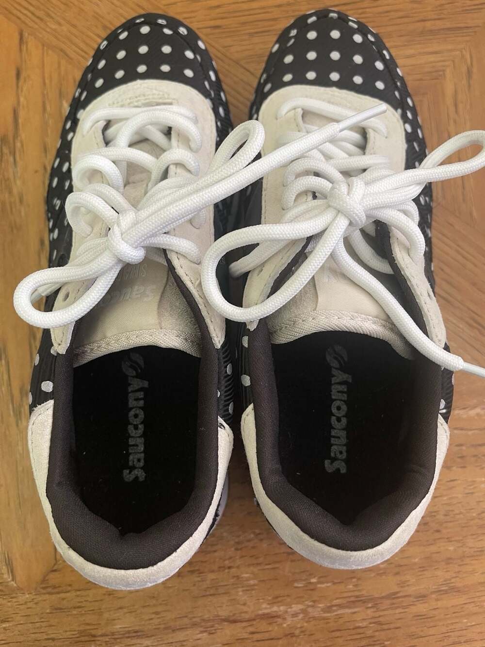 Saucony Shadow Polka Dot Retro Runner Sneakers Women 6.5 Y2K Black White - Picture 9 of 9